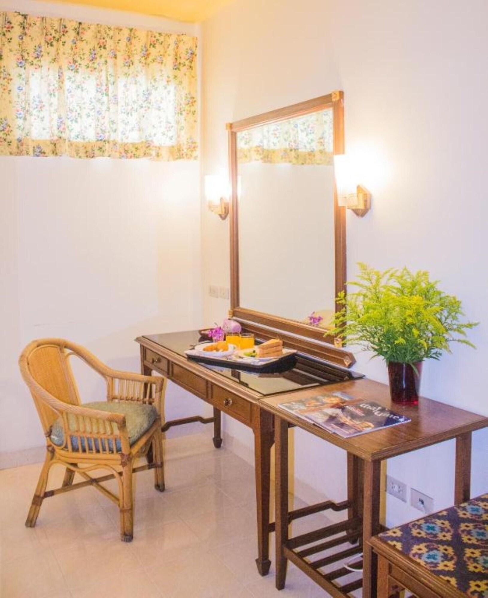 People Place Boutique In Town Hotel - Sha Extra Plus Chiang Mai Exteriör bild