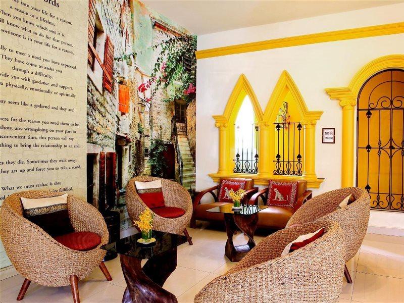 People Place Boutique In Town Hotel - Sha Extra Plus Chiang Mai Exteriör bild