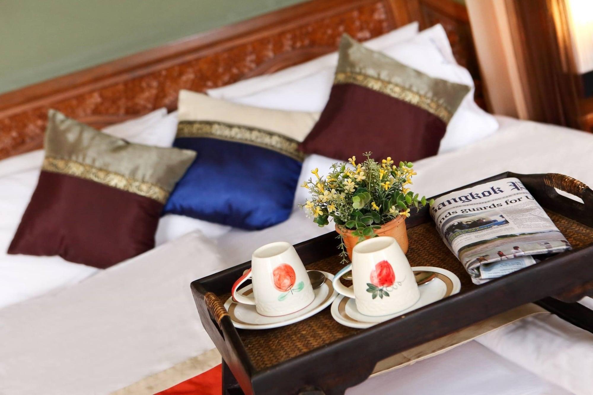 People Place Boutique In Town Hotel - Sha Extra Plus Chiang Mai Exteriör bild
