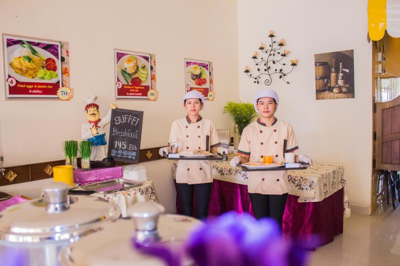 People Place Boutique In Town Hotel - Sha Extra Plus Chiang Mai Exteriör bild