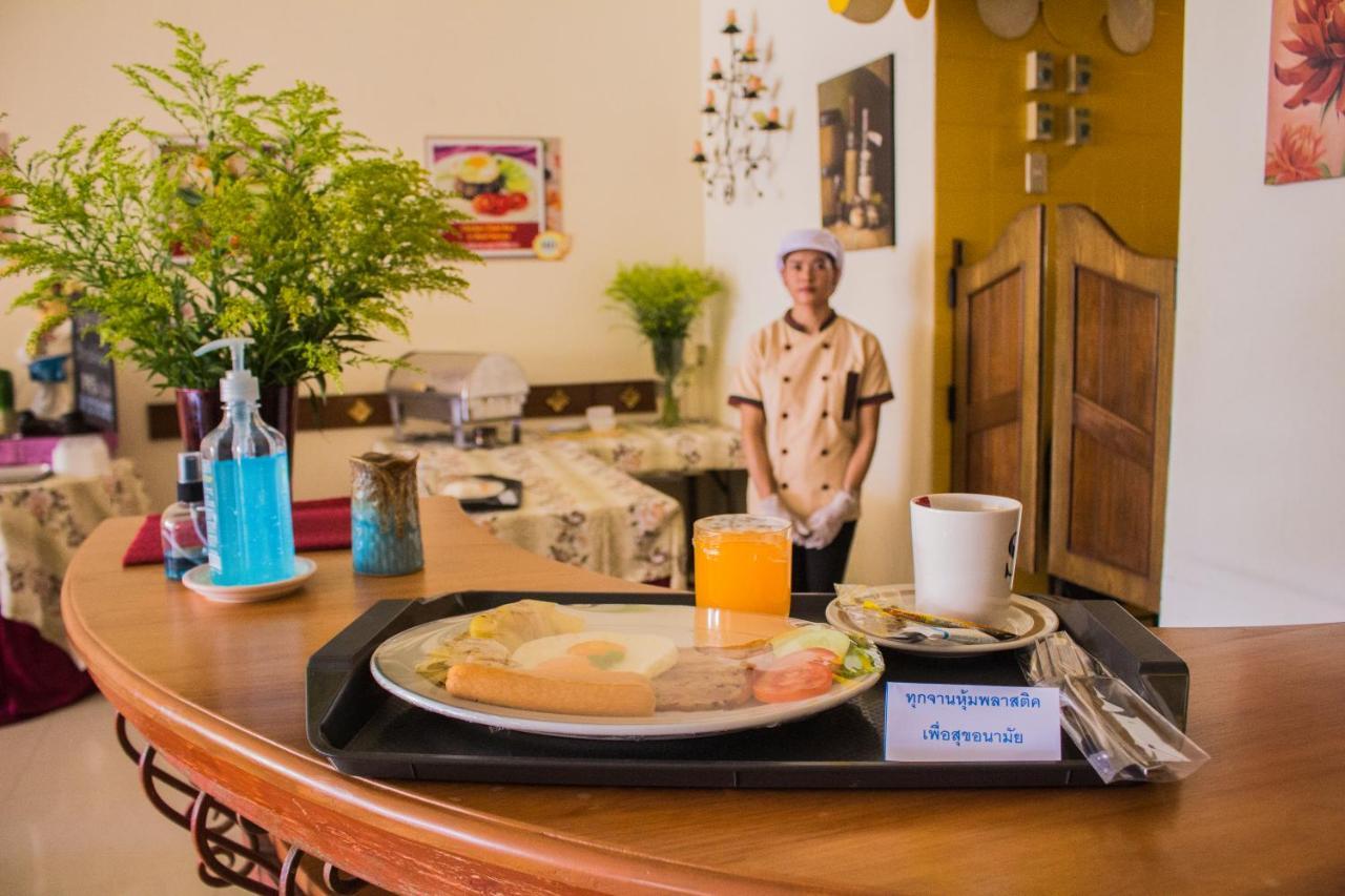 People Place Boutique In Town Hotel - Sha Extra Plus Chiang Mai Exteriör bild