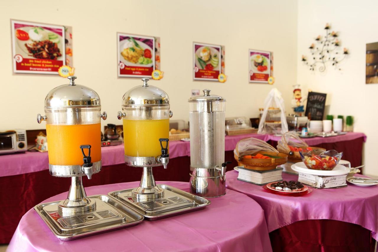 People Place Boutique In Town Hotel - Sha Extra Plus Chiang Mai Exteriör bild