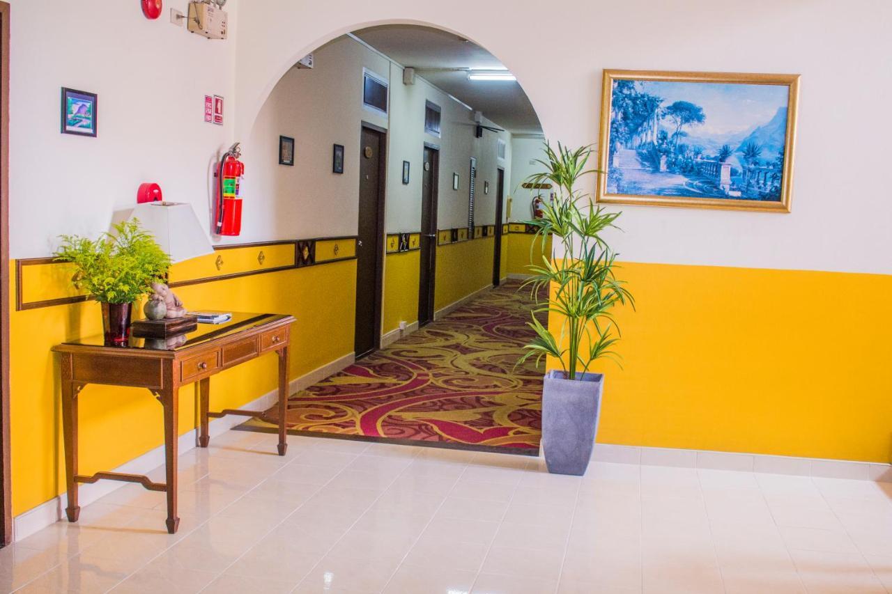 People Place Boutique In Town Hotel - Sha Extra Plus Chiang Mai Exteriör bild